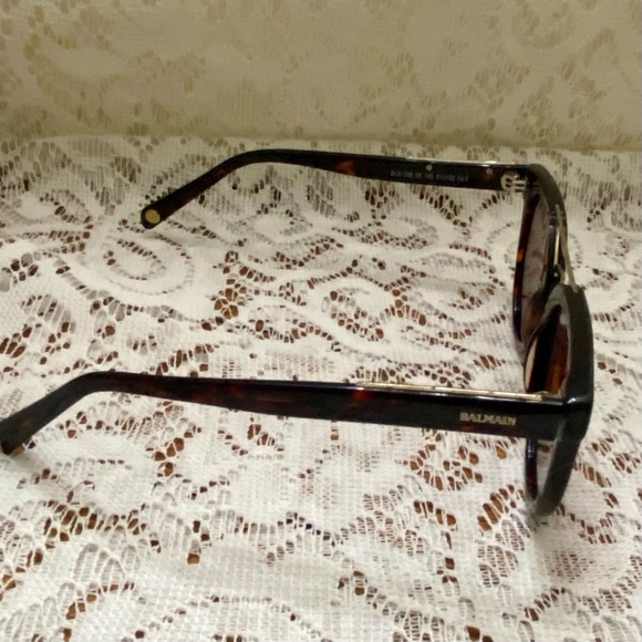 Balmain 21108 Brown Tortoise Sunglasses - Picture 11 of 12